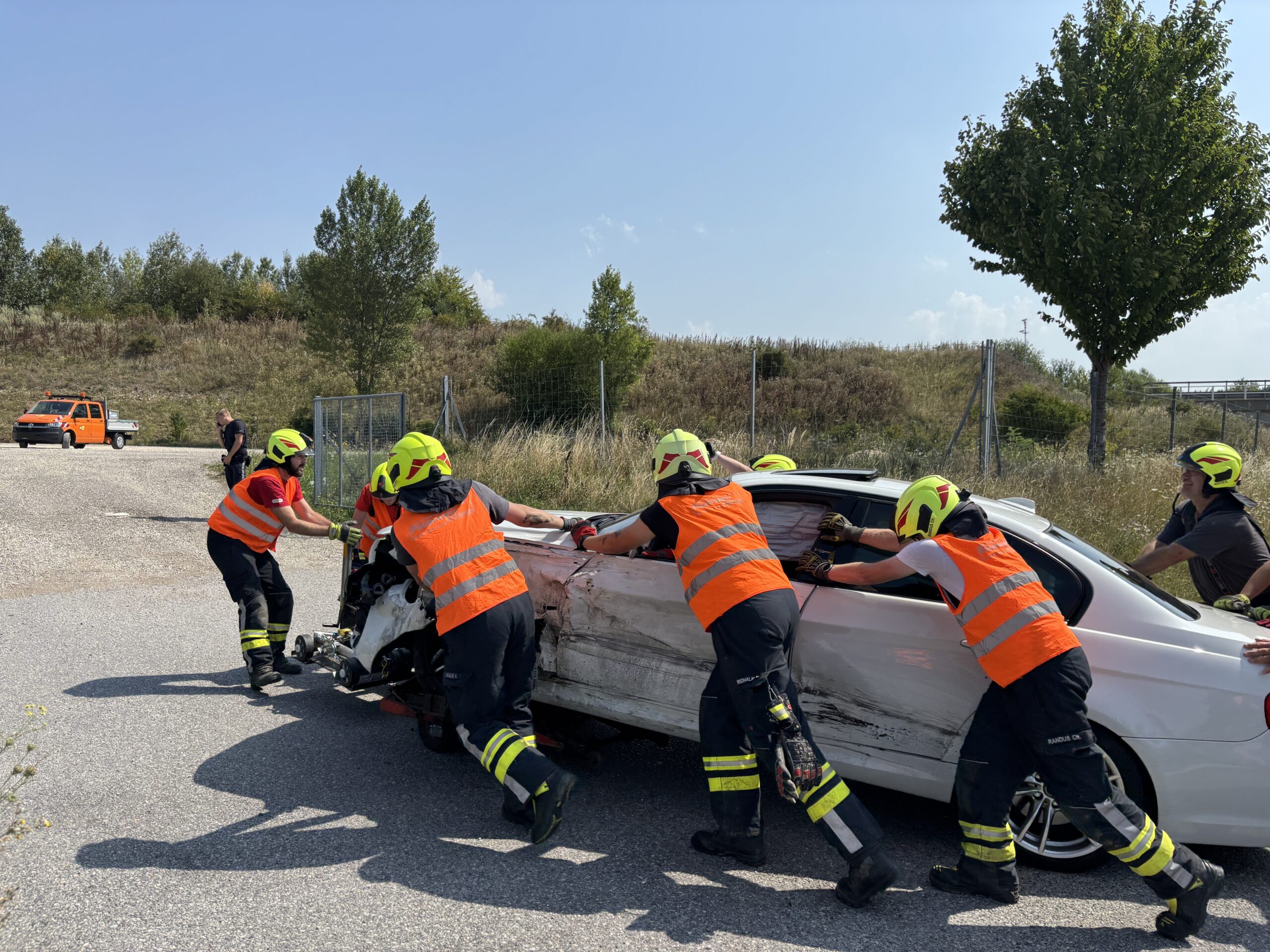 25-08-16 11-54-42 4885